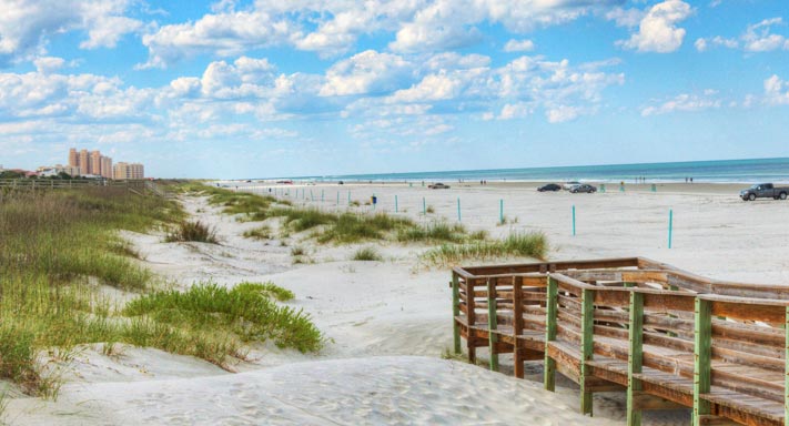 New Smyrna Beach - Salty Mermaid - Oceanfront Hotel